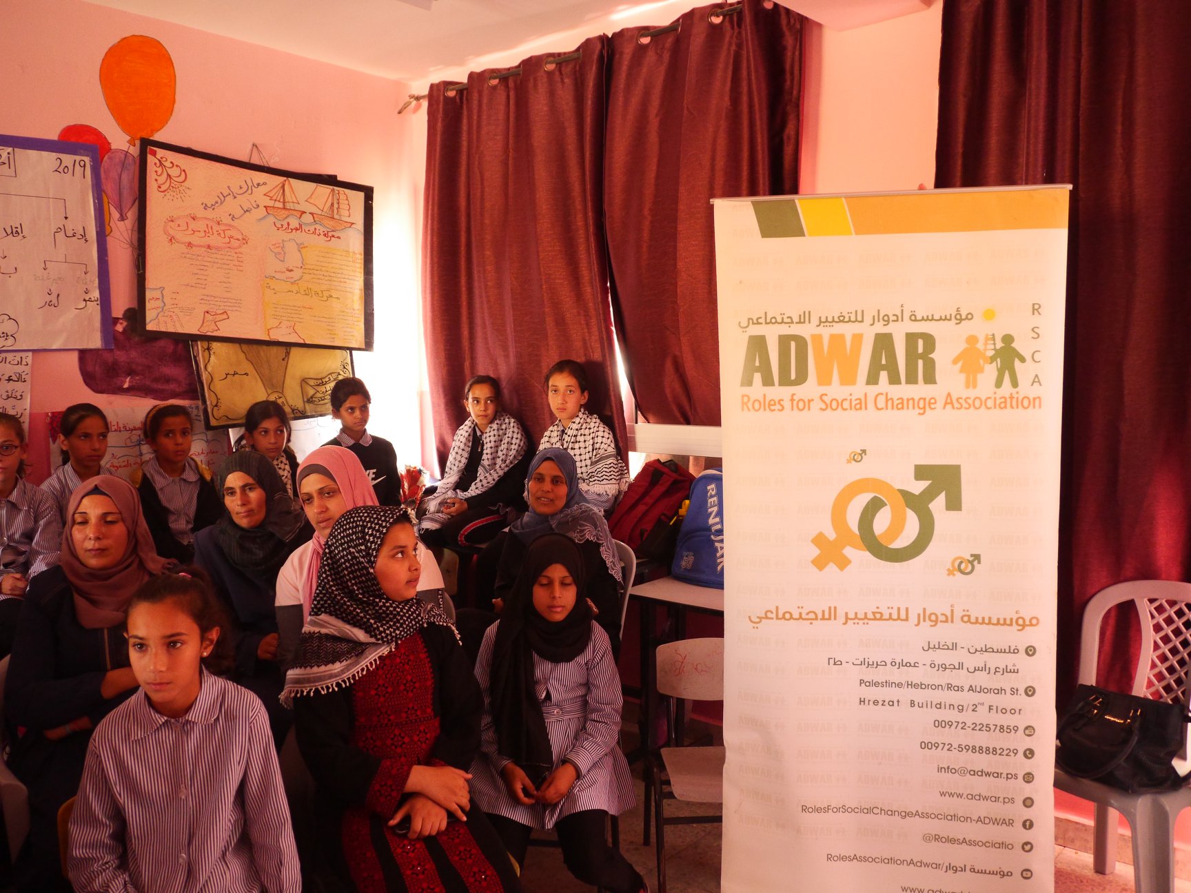 على شرف يوم المرأة الوطني الفلسطيني.. مؤسسة أدوار تنفذ لقاءً توعوياً 